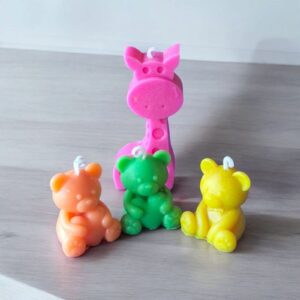 osos y girafa con fondo